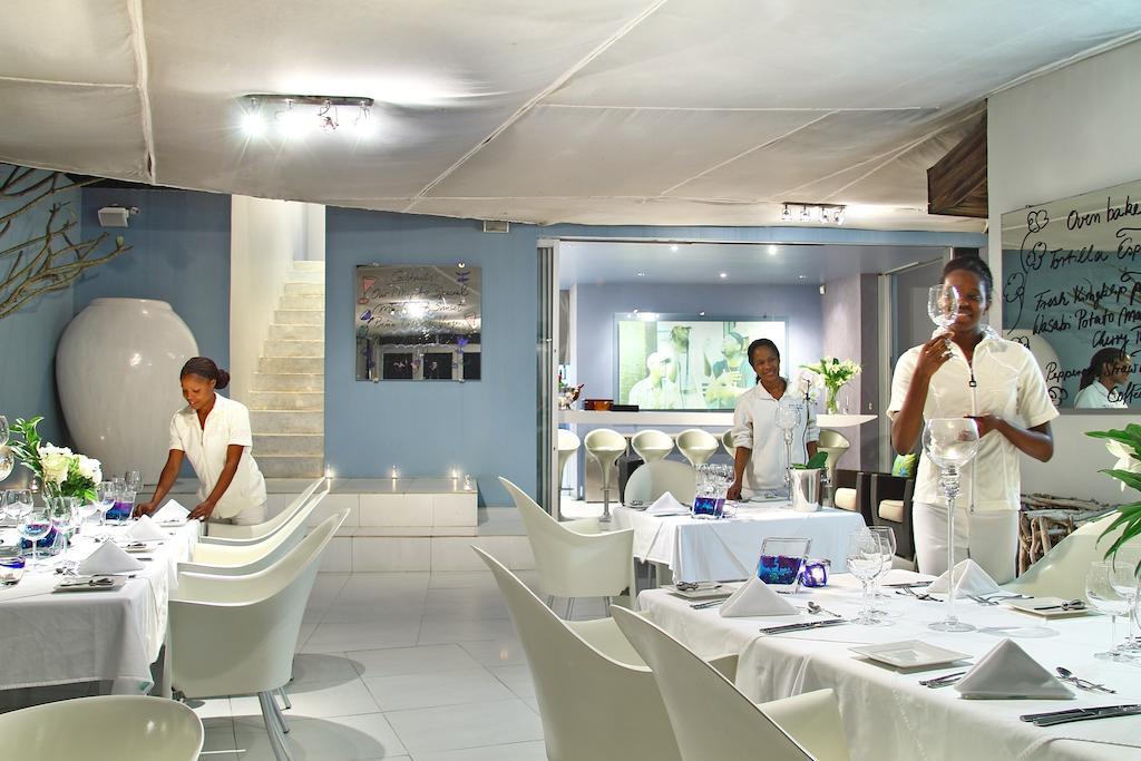 Days At Sea Beach Lodge Trafalgar Extérieur photo